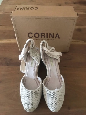 Corina woven espadrilles with 9 cm heel size 39, like new