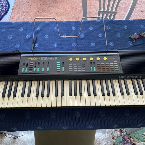 Vintage Superb Sound EK-680 Nightingale Keyboard used, 80s synthesizer