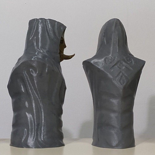 Konahriik Dragon Priest Bust Decorative Figure