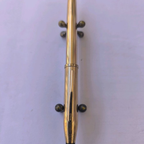 Cross Century gold-plated 14kt pen with 18kt tip like new