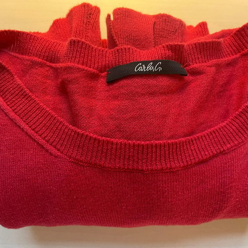 Red pullover with silver cuff buttons, wool and cotton, size M