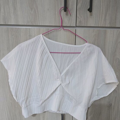Gofre crop top Shein white, like new, size L