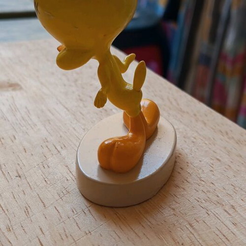 Tweety figure by Deagostini like new