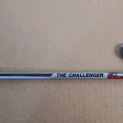 Kutsuwa Lamborghini pencil The Challenger new, rare slim