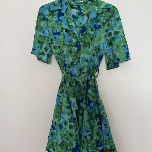Summer dress with belt like new, size S, green