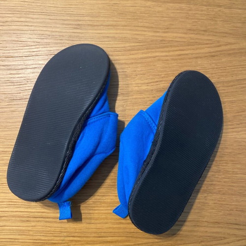 H&M cotton Sonic slippers used, blue, size 26/27