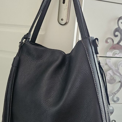Suri Frey shoulder bag like new, black faux leather