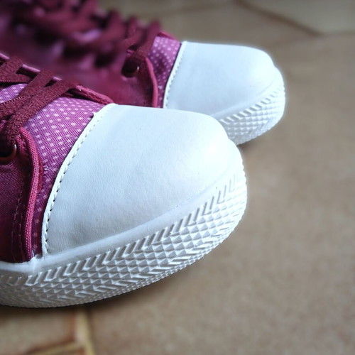 Santoro London Gorjuss high sneakers size 35 new pink and burgundy