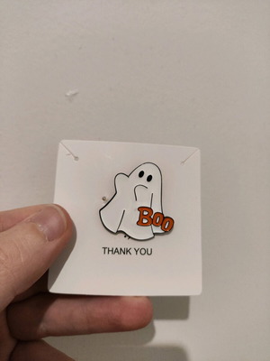 Ghost Boo Pin like new