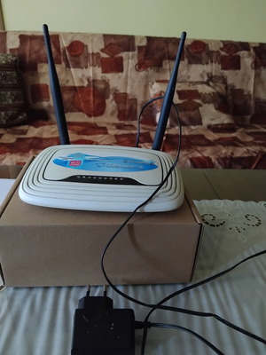 Безжичен рутер TP-Link TL-WR841N употребяван