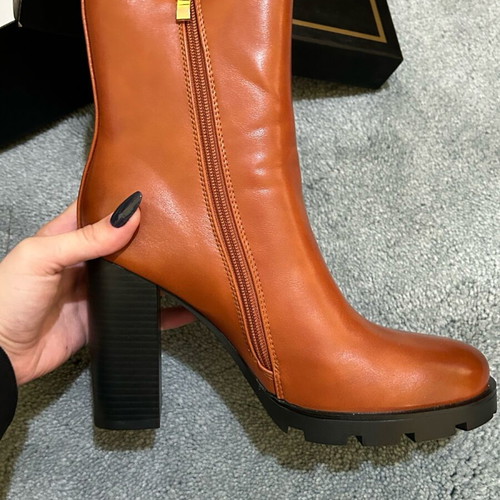 Boots shoes brown new, size 39