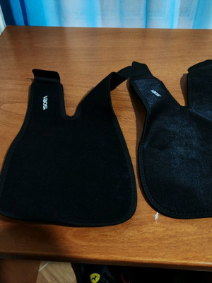 Elbow Supports like new, very comfortable for gym use