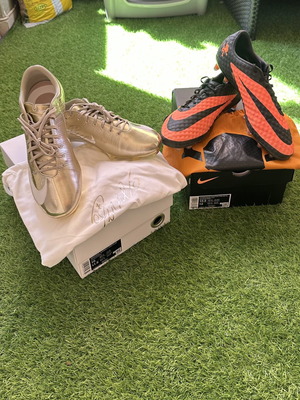 Nike Mercurial Superfly 1 και Hypervenom Phantom 1 RGN ποδοσφαιρικά παπούτσια