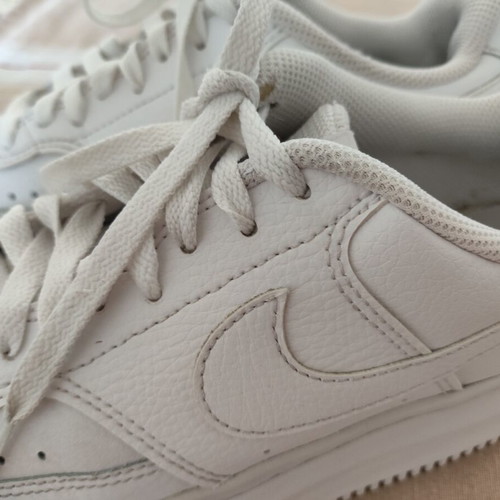 Nike Court Vision Alta DM0113-100 sneakers size 39 like new, white