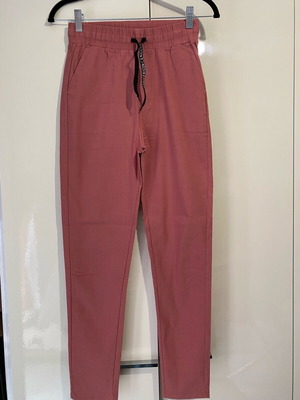 Stretchy pants like new, pink