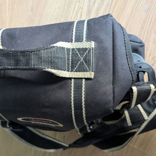 Small camera bag like new