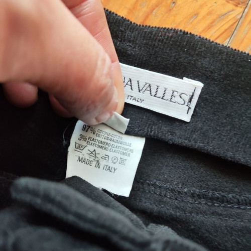 Valentina Vallesi Black Skirt Thin Cotton Corduroy L/XL Like New