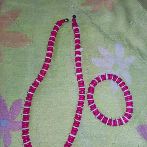 Necklace bracelet set new, pink white