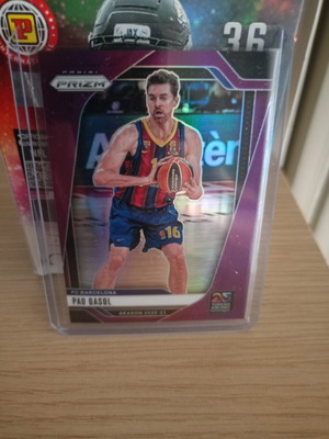 Pau Gasol Purple Prizm 81/99 Barcelona card like new