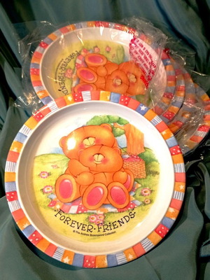Forever Friends kids plates set of 9 new, collectible teddy bear design 21cm