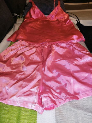 Women's pajama set like new, size M, pink