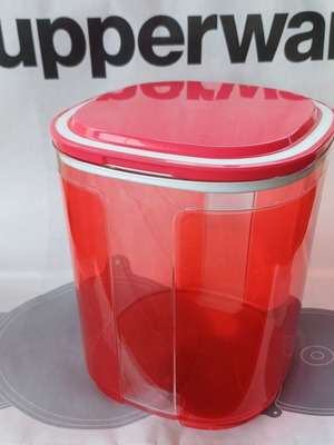 Tupperware container 1.5 lt new