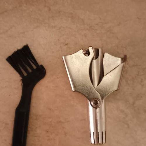 OEM nose hair trimmer without battery, metallic silver