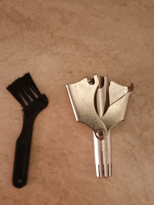 OEM nose hair trimmer without battery, metallic silver
