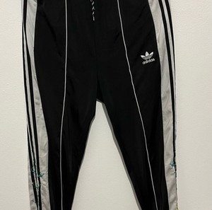 adidas φόρμα