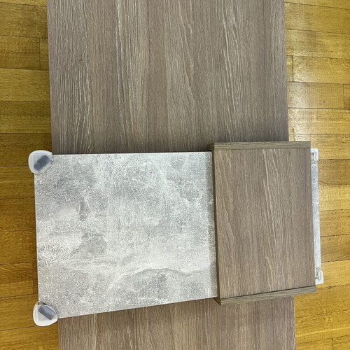 Coffee table with 2 stools