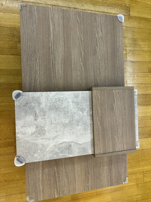 Coffee table with 2 stools