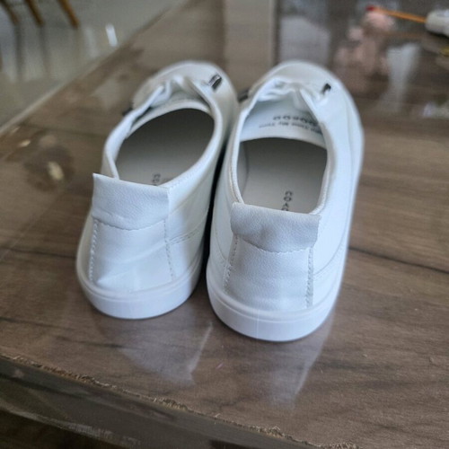 Casual sneakers λευκά σαν καινούργια, γυναικεία μέγεθος 37