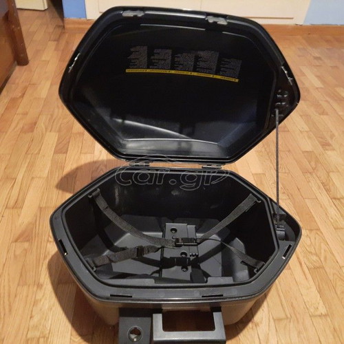 Yamaha side case used without lock