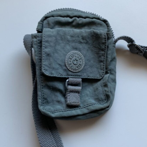 Kipling shoulder bag like new, gray, 14x11 cm