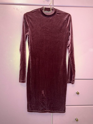 Velvet turtleneck dress used, magenta, size M