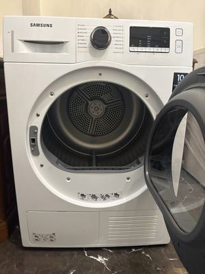 Samsung clothes dryer, lightly used