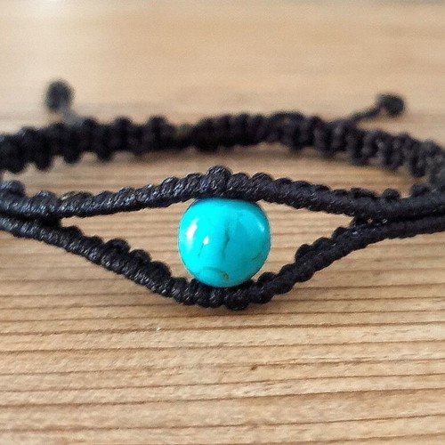 Women's eye outline bracelet metallic handmade with turquoise haolite new