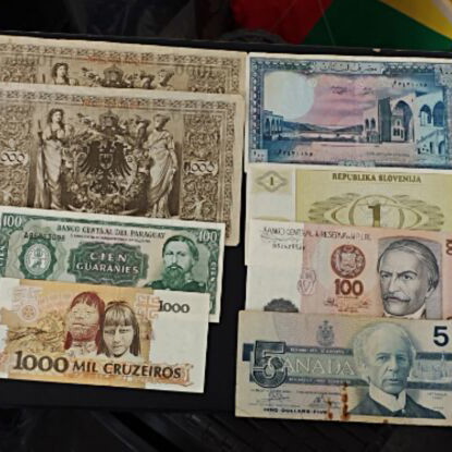 Collection of 22 foreign banknotes used