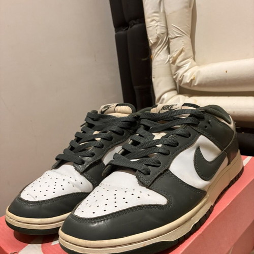 Nike Dunk Low Retro sneakers like new, size 43, green and white