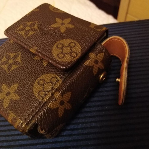 Case for cigarette pack and lighter like new