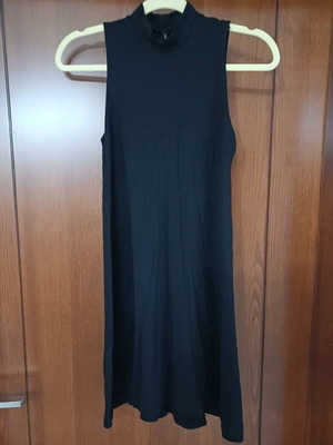 Stradivarius black dress new, size S
