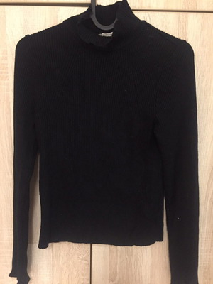 Blouse with turtleneck