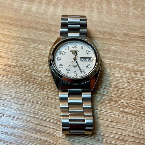 Seiko watch new old stock with original bracelet