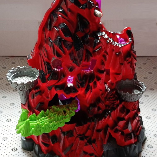 Mighty Max Trapped In Skull Mountain Playset used, Bluebird 1992 incomplete