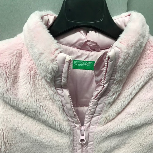Benetton jacket used pink with cotton padding and synthetic fur