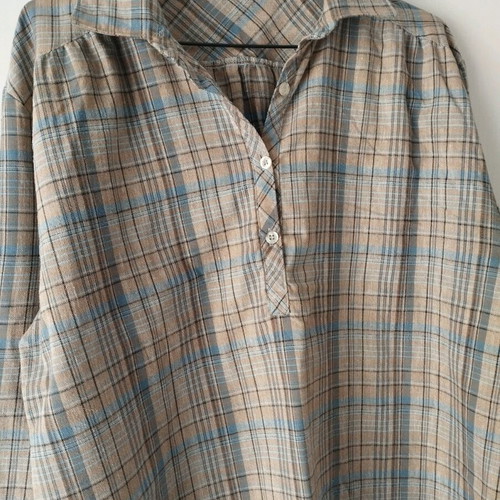 Aris women's shirt like new, size L/40/12