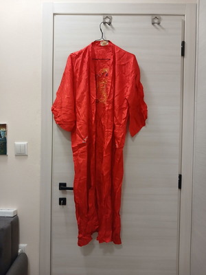 Golden Dragon red kimono size S like new, 100% rayon