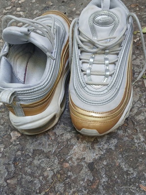 Nike Air Max 97 sneakers used, size 38, white and gold
