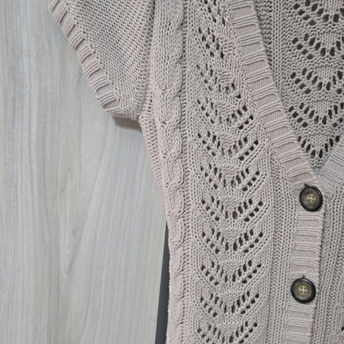 Seasonal knitted cardigan H&M like new, beige, size M