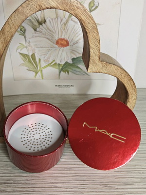 Mac Studio Fix Pro Set powder like new